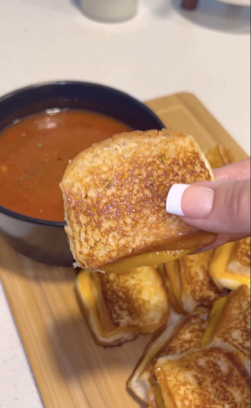 Mini grilled Cheese