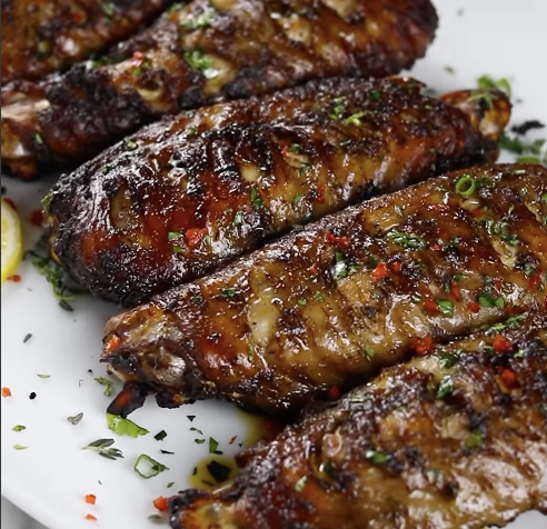 Peppered Turkey Wings